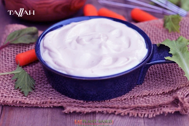 طريقة عمل الثومية بالزبادي