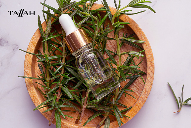 كيفية استخدام زيت اكليل الجبل للشعر