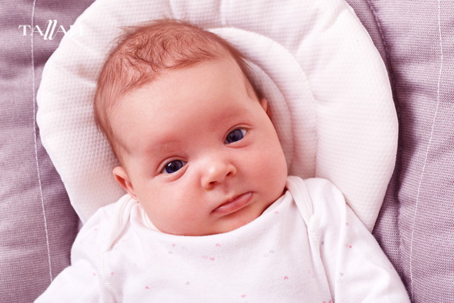 هل يتغير لون عيون الطفل بعد الأربعين؟