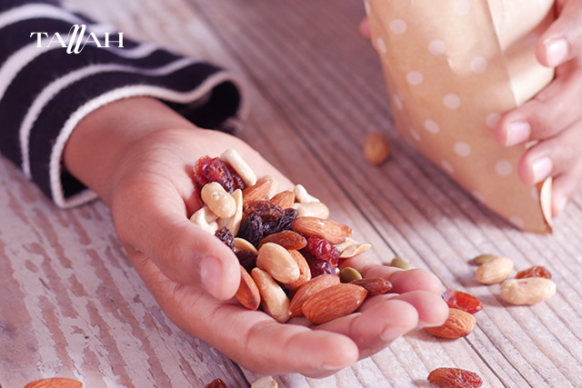 كم حبة كاجو في اليوم للأطفال؟