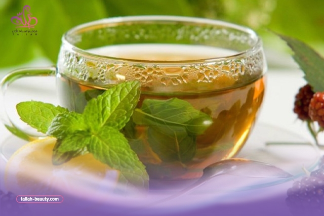 مشروبات وأعشاب مدرة للبول_