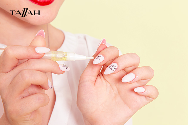 فيتامينات للاظافر