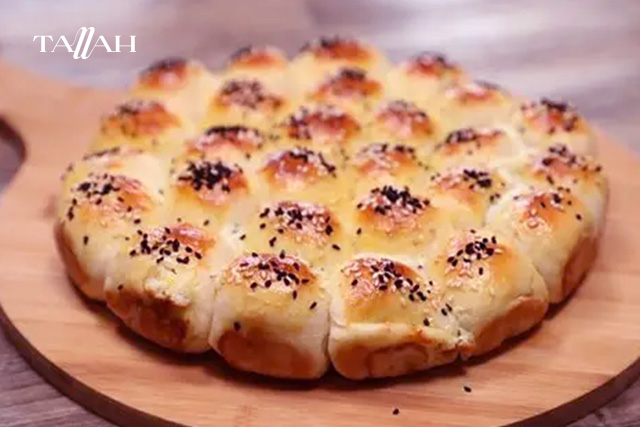 طريقة عمل خلية النحل بالجبنة