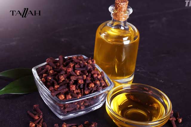 فوائد زيت القرنفل وكيفية استعماله