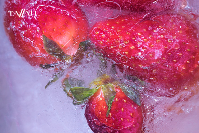 تخزين الفراولة في الفريزر