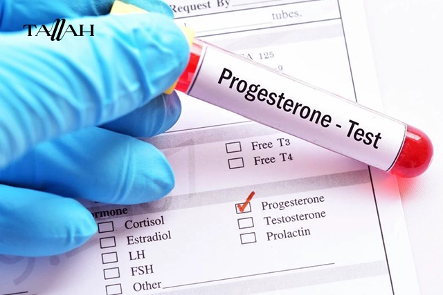 هل انتفاخ الثدي من علامات ارتفاع هرمون الحليب